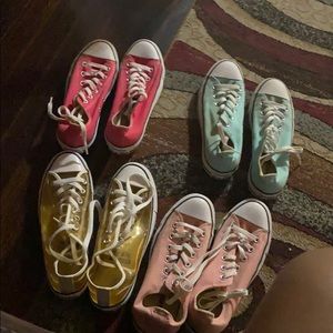4 pair of converses